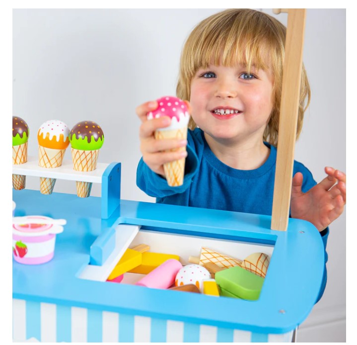 عربة الآيس كريم