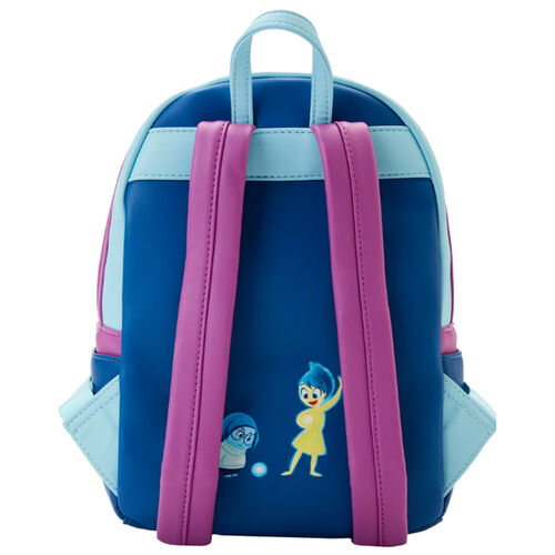 حقيبة ظهر  مدرسية صغيرة تتوهج في الظلام بيكسار