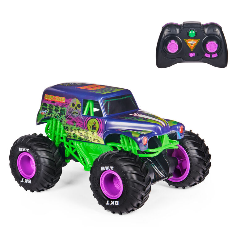 Monster Jam Grave Digger Remote Control Truck