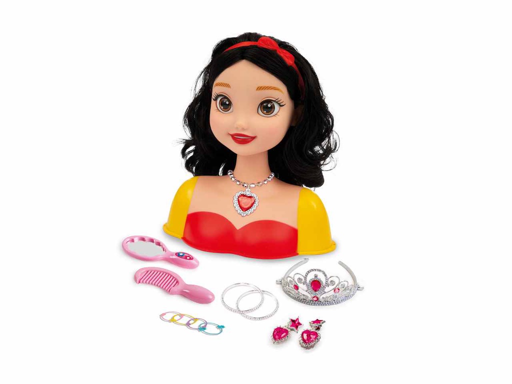 Snow white headdressing princess