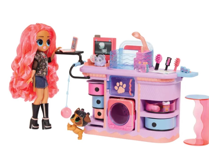 LOL Veterinary Rescue Kit Doll