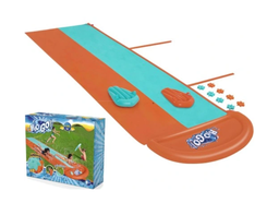 [26-52484] Double water playground with games and water sprinklers